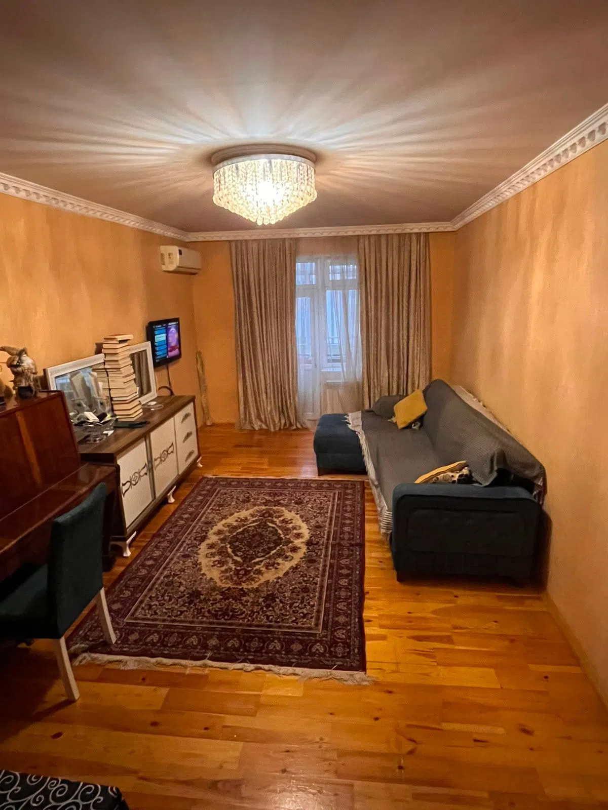 2 otaqlı mənzil 67 m² satılır
