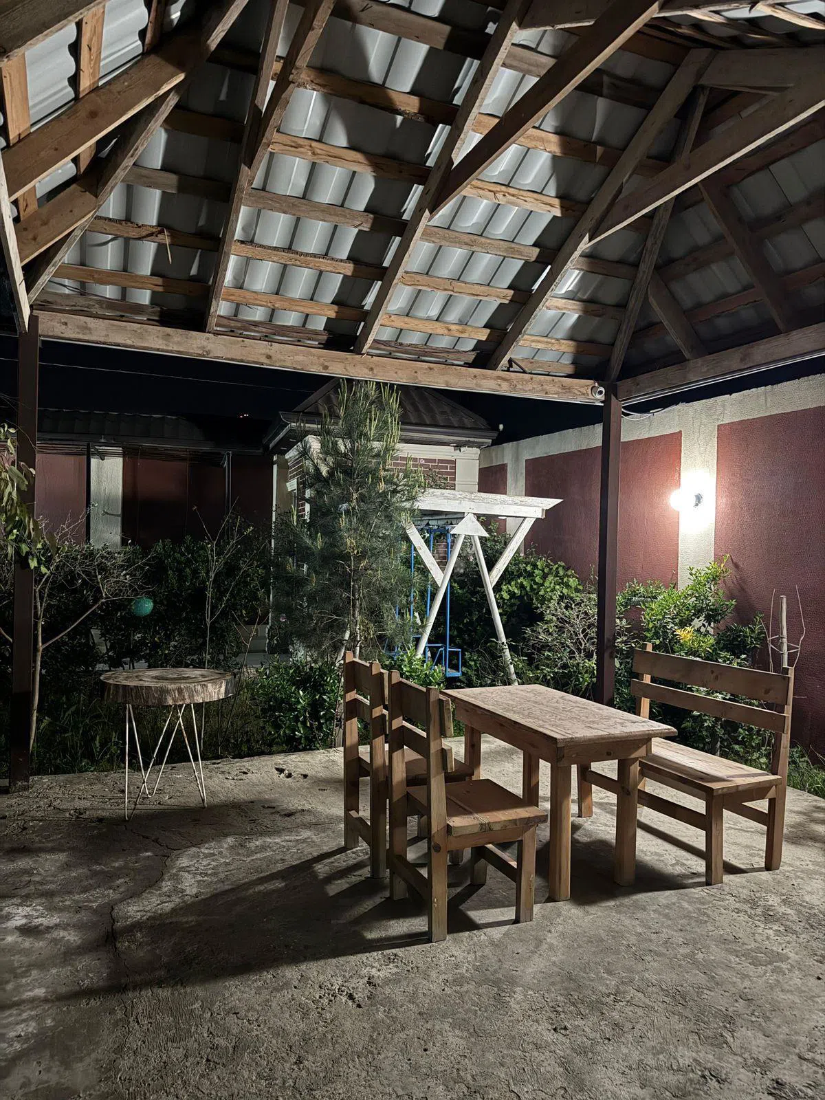 3 otaqlı həyət evi 160 m² - 10 sot torpaq sahəsində satılır