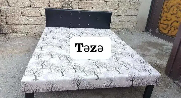 Taxta çarpayı, Qara rəng — şəkil 2