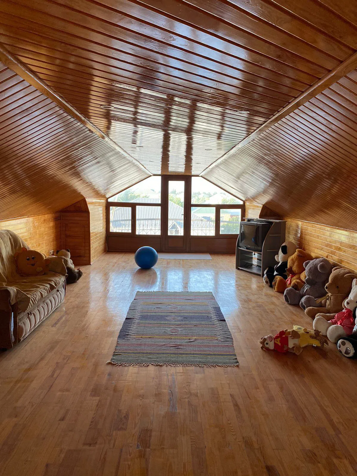 4 otaqlı həyət evi 300 m² - 3 sot torpaq sahəsində satılır — şəkil 13