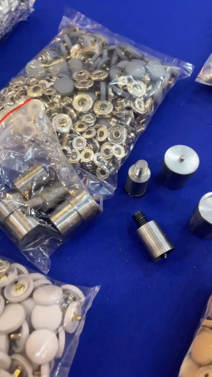 Tekstil üçün metal press düymələri — şəkil 7