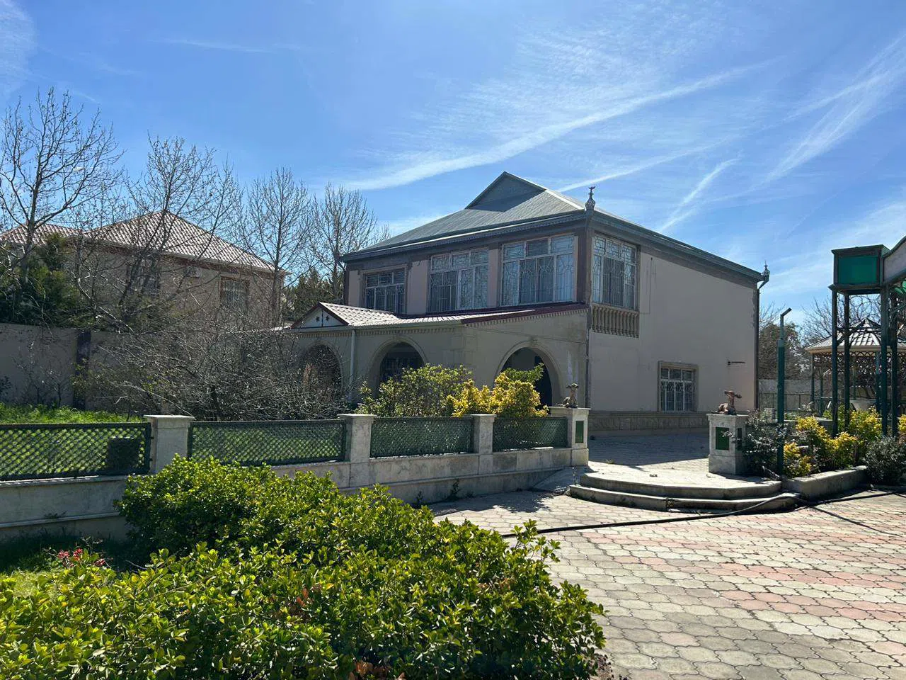6 otaqlı bağ evi 220 m² satılır — şəkil 12