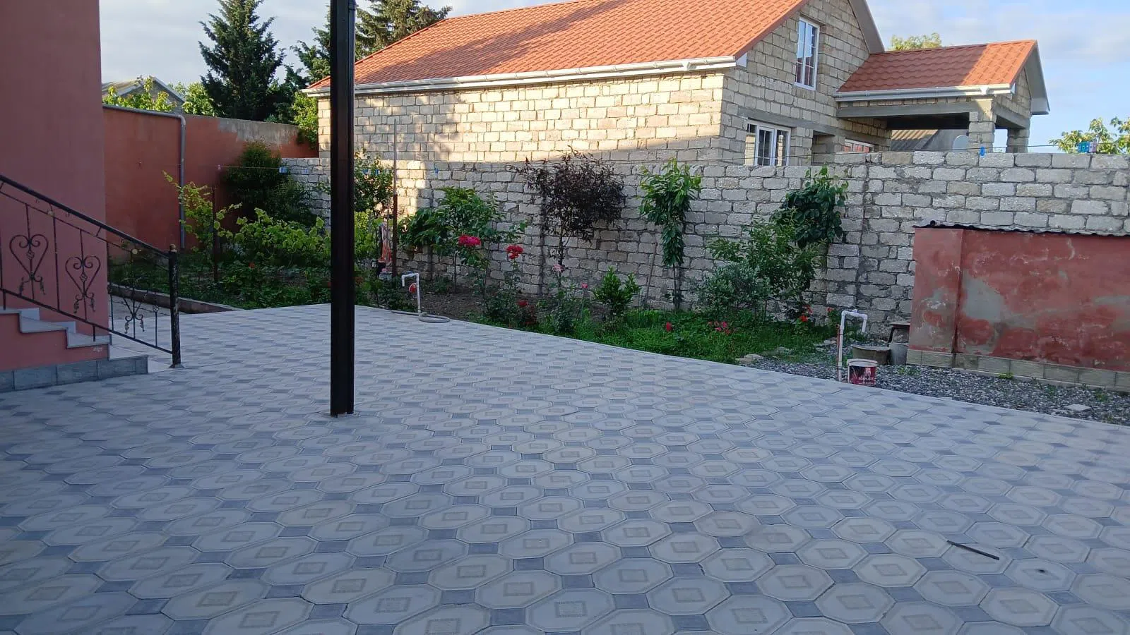 6 otaqlı həyət evi 240 m² - satılır — şəkil 14