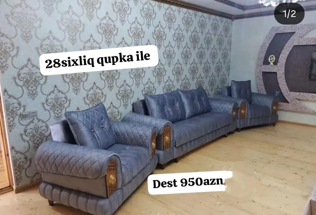 Üç yerli divan, Qarışıq rəng