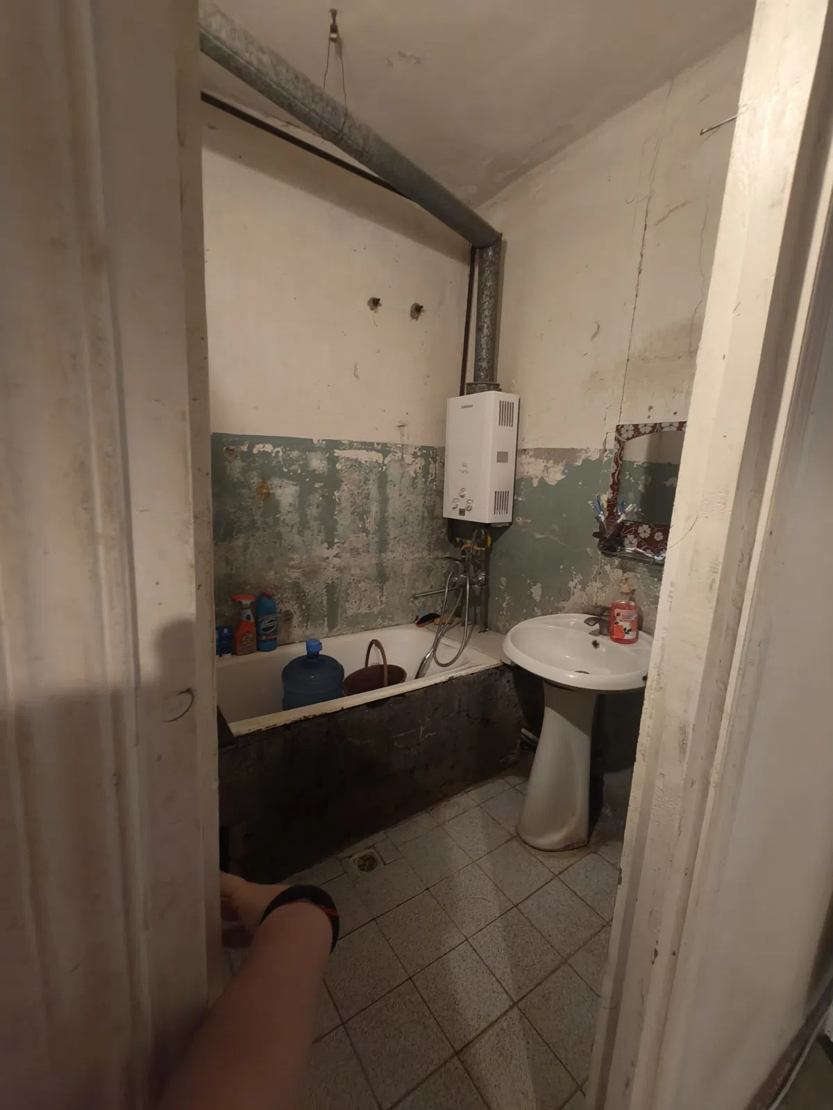 2 otaqlı mənzil 65 m² satılır