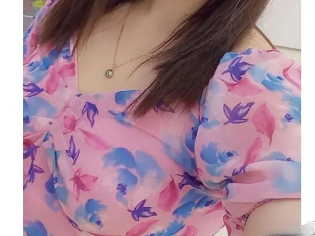 Zövqlü Çəhrayı Köynək