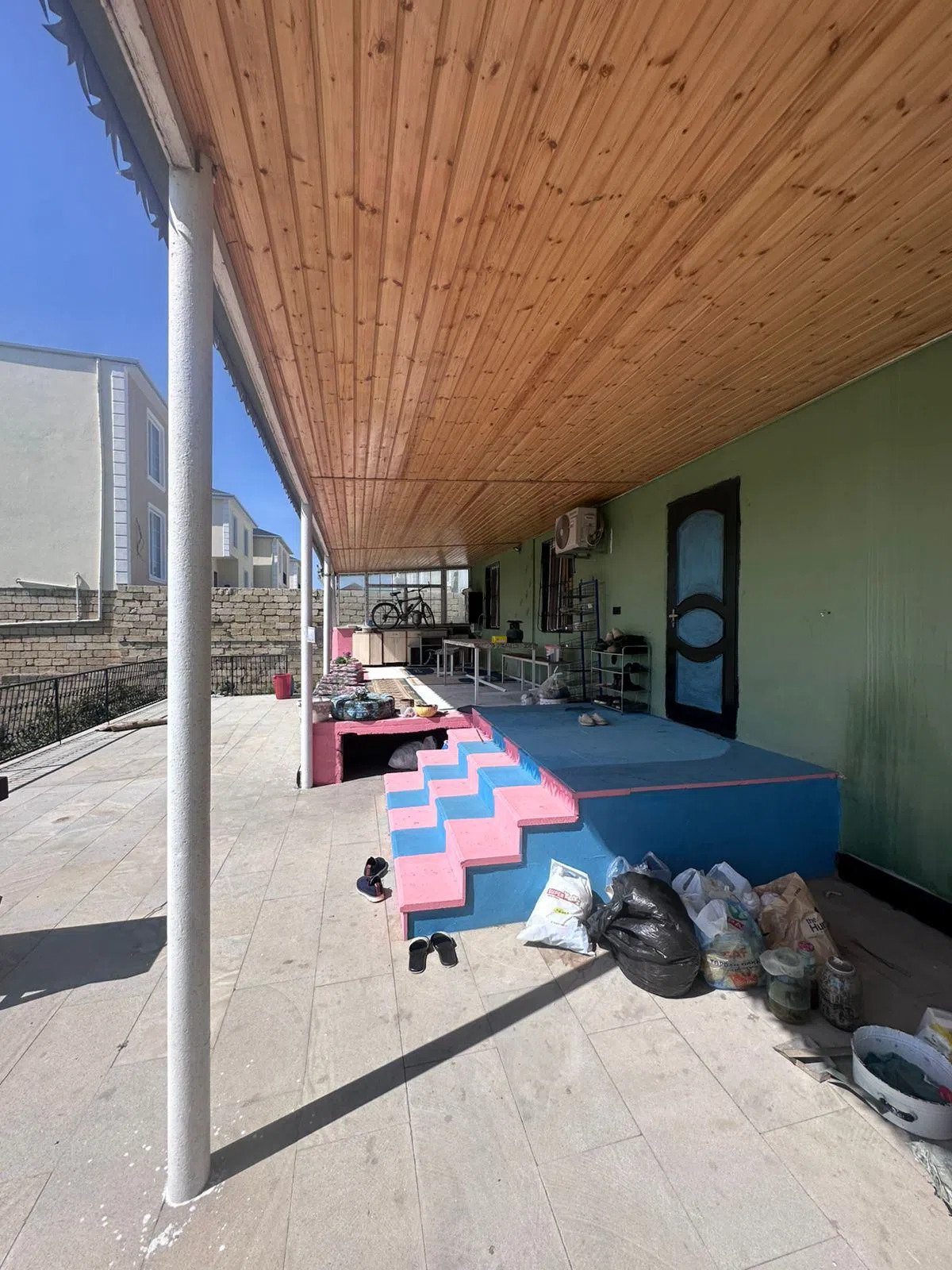 20 sot torpaq sahəsi satılır