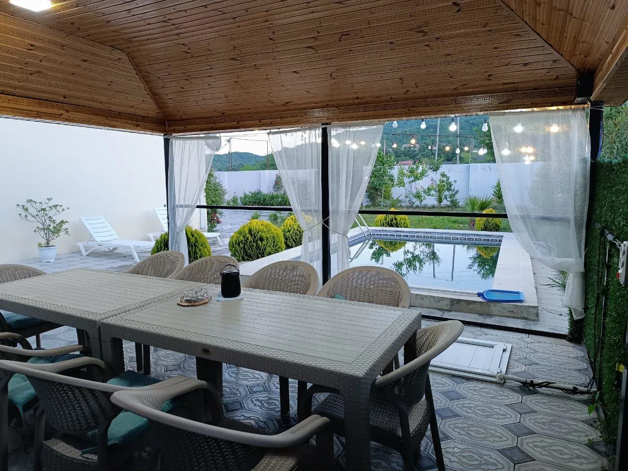 3 otaqlı bağ evi 150 m² 8 sot torpaq sahəsində günlük kirayə verilir — şəkil 12