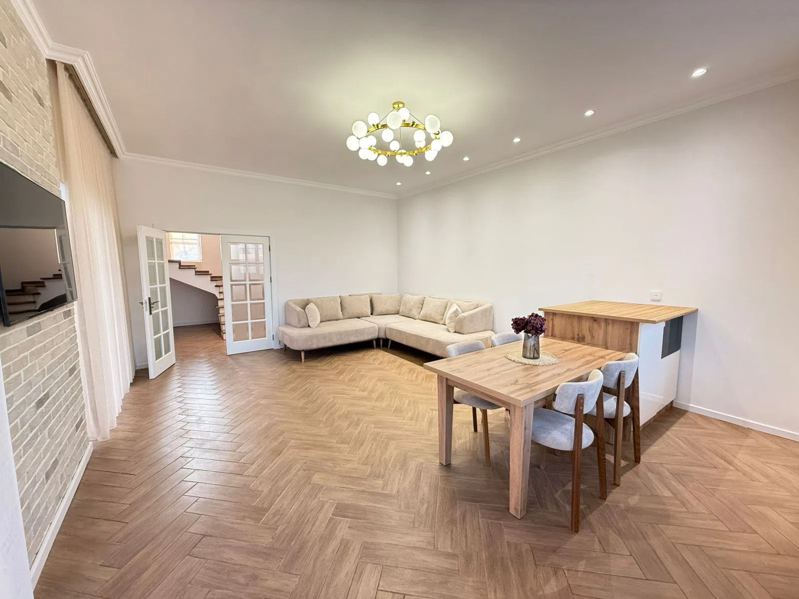 5 otaqlı villa 220 m² - 4.5 sot torpaq sahəsində satılır — şəkil 10