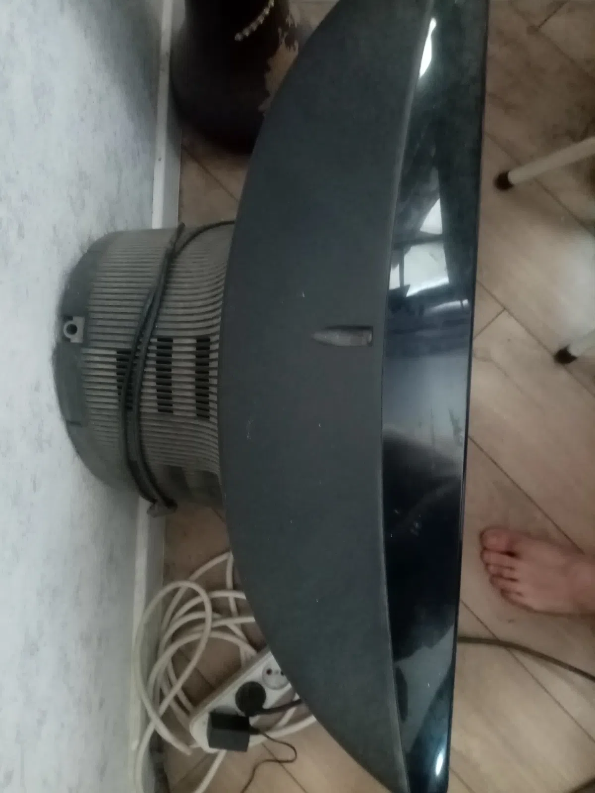 Samsung markalı televizor, QNED — şəkil 3