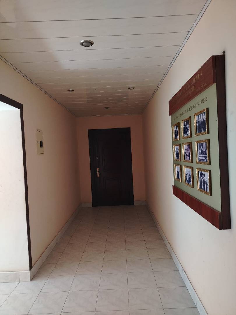 20 otaqlı həyət evi 10000 m² - satılır — şəkil 18
