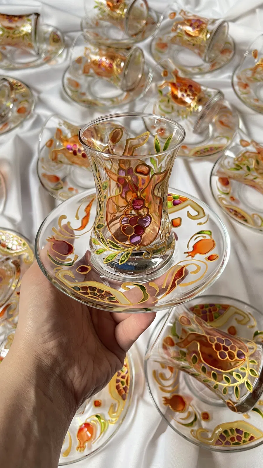 Fincan-stəkan Şüşə material