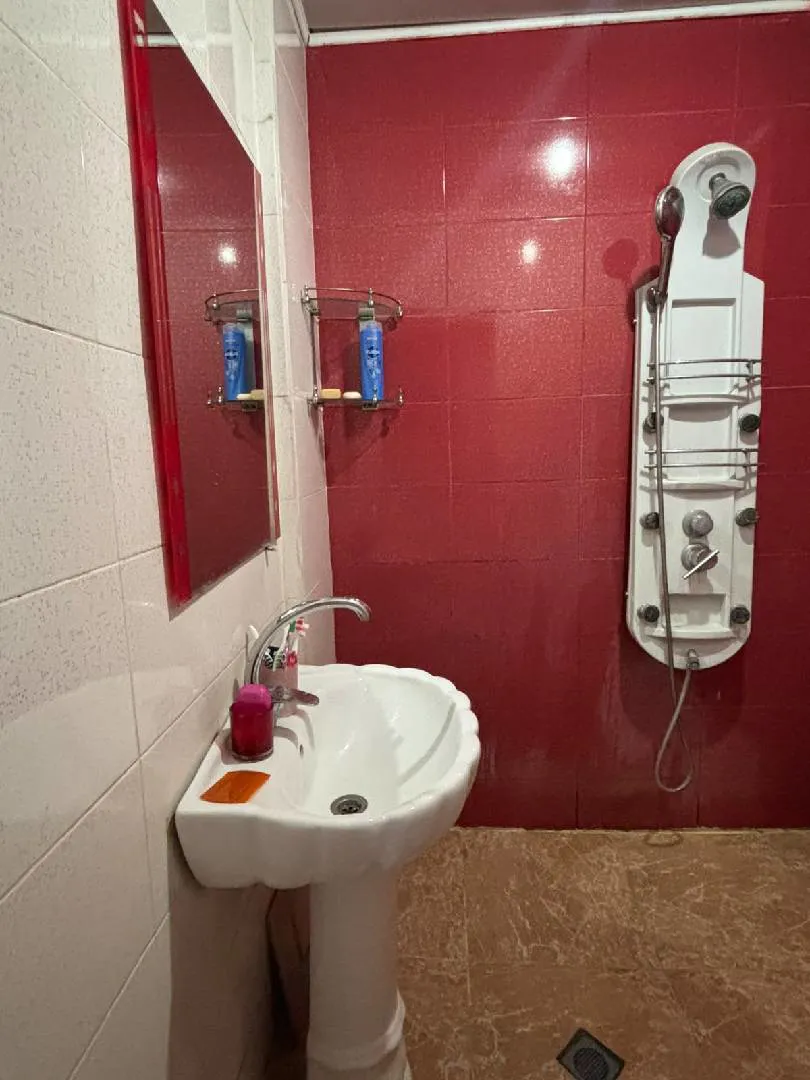 2 otaqlı mənzil 90 m² kirayə verilir — şəkil 2