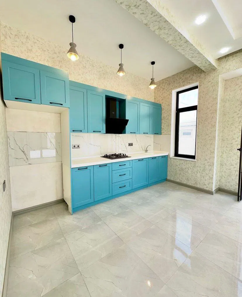5 otaqlı bağ evi 180 m² 5 sot torpaq sahəsində satılır