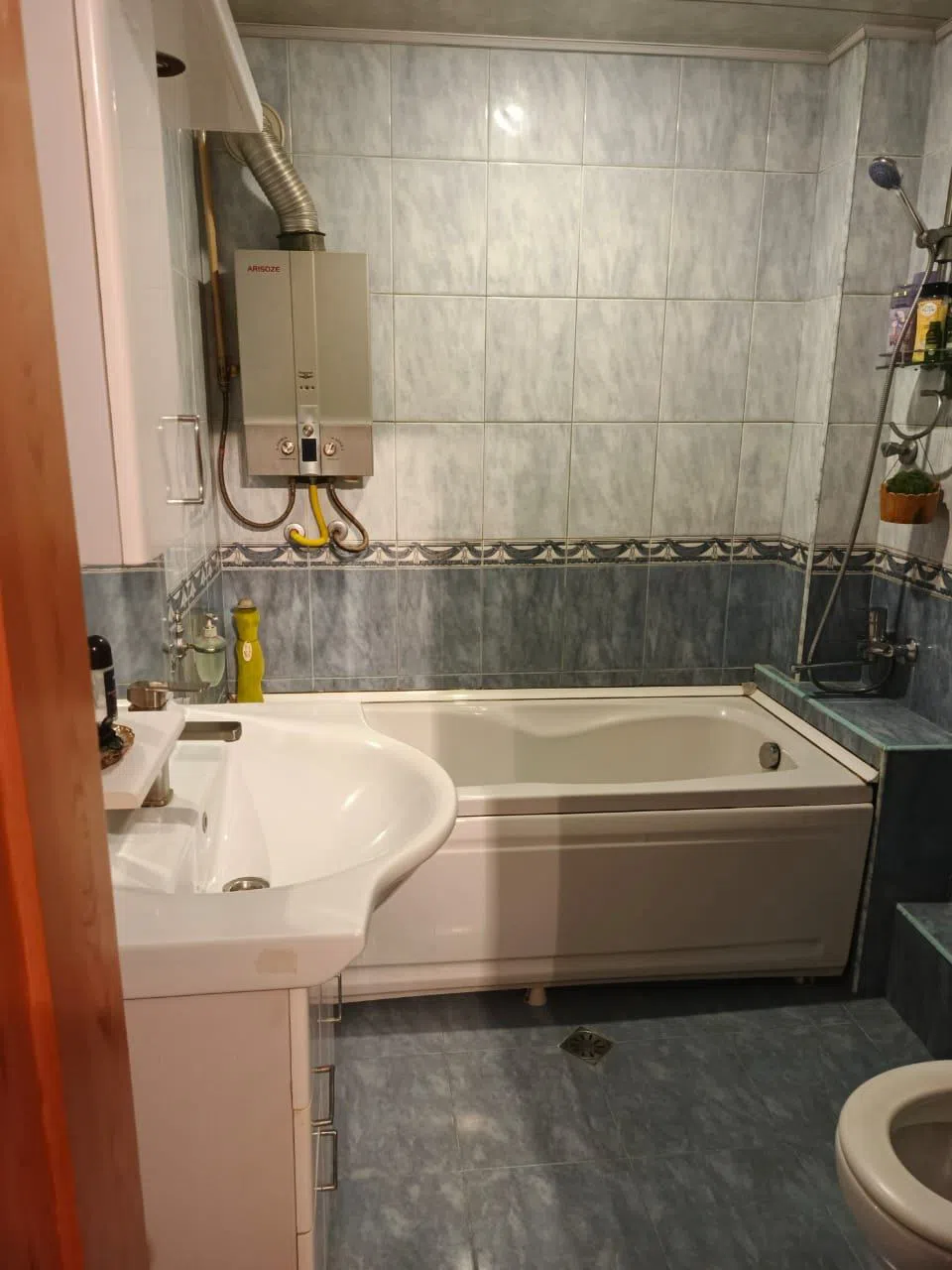 3 otaqlı mənzil 80 m² satılır