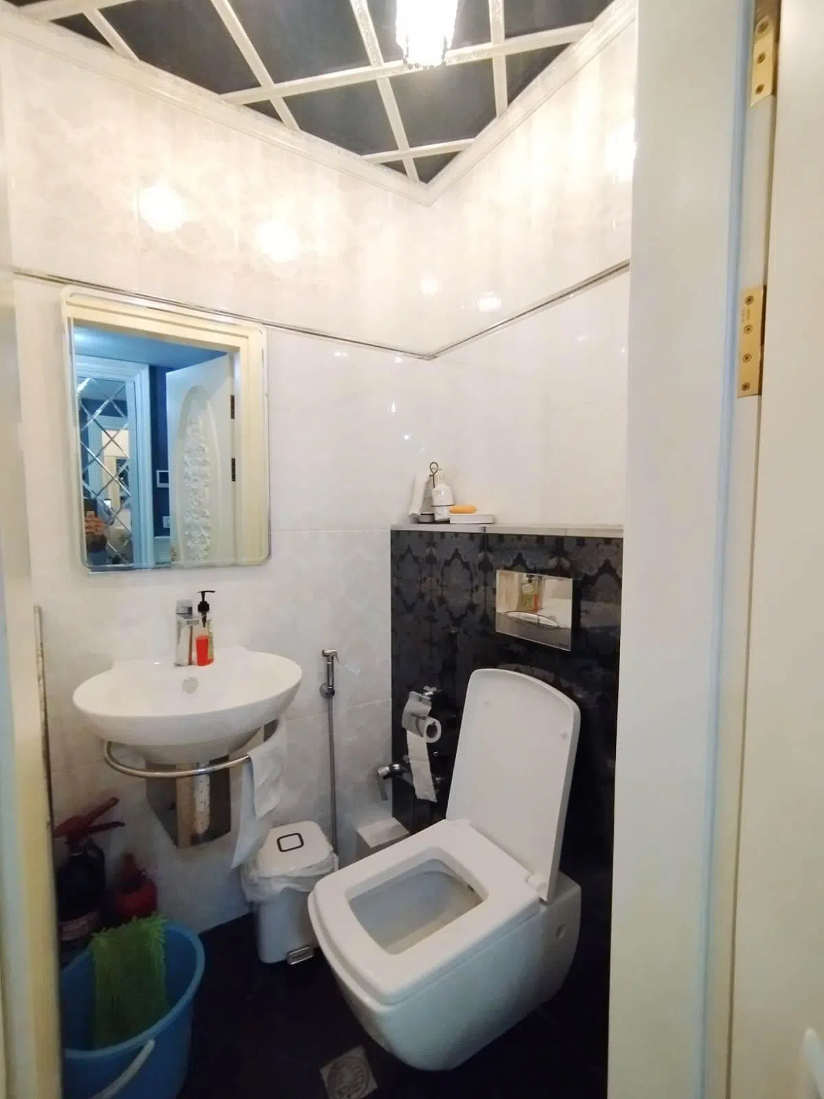 4 otaqlı mənzil 250 m² kirayə verilir — şəkil 19