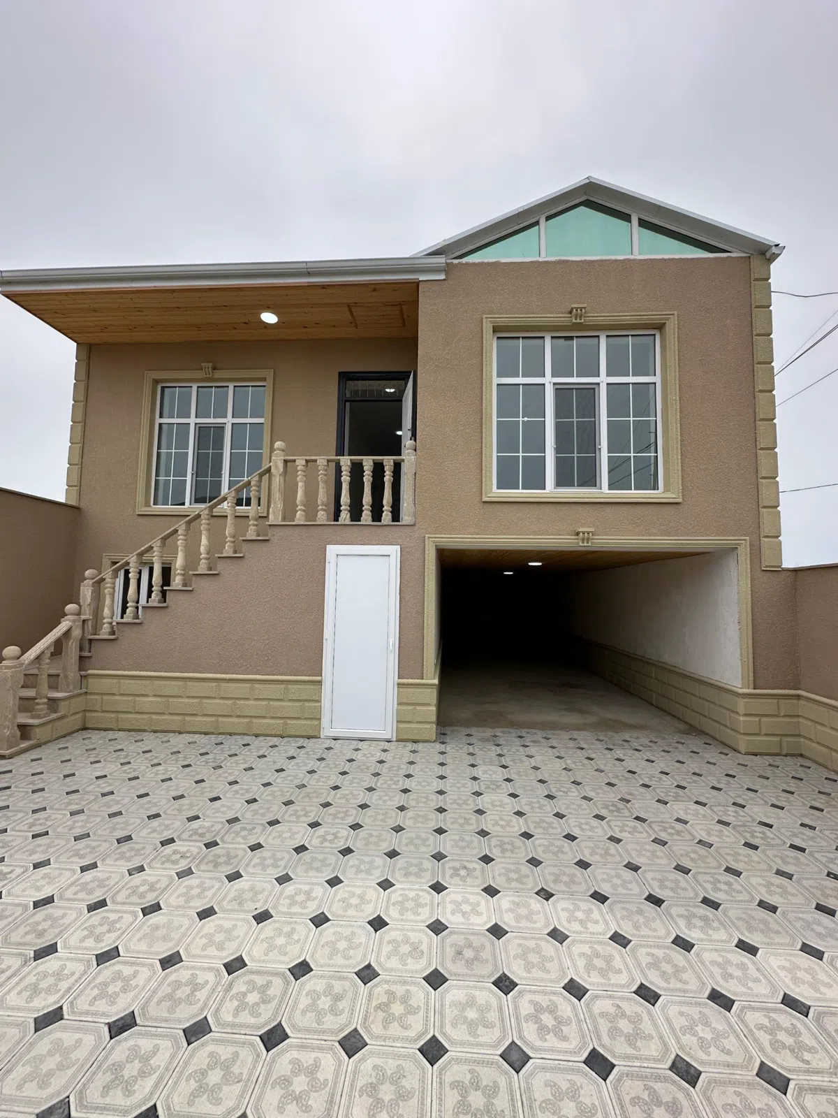 5 otaqlı həyət evi 160 m² - 1.6 sot torpaq sahəsində satılır — şəkil 1