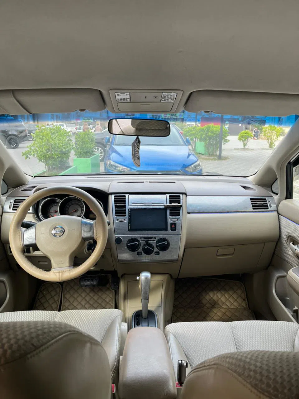 Nissan Tiida, 2007 il, 267000 km — şəkil 2