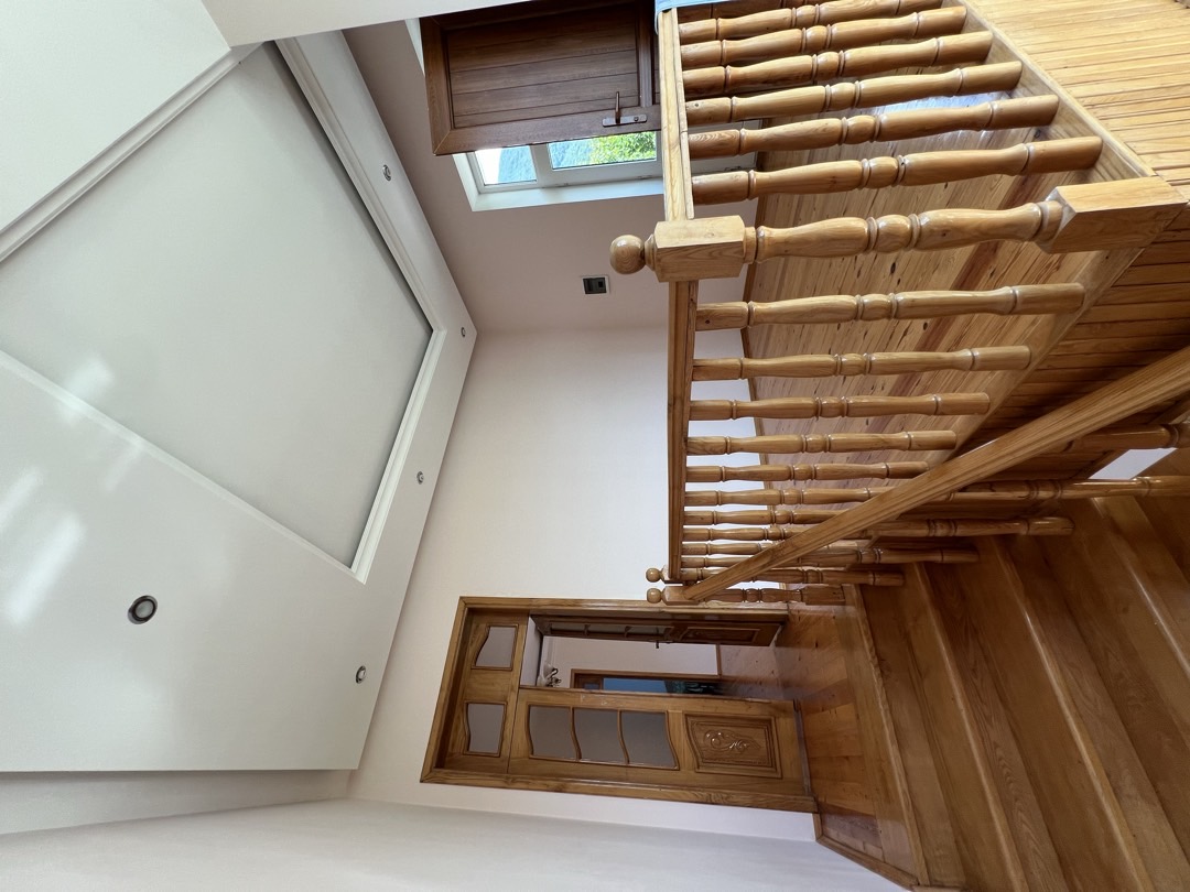 10 otaqlı bağ evi 350 m² 13 sot torpaq sahəsində günlük kirayə verilir — şəkil 15