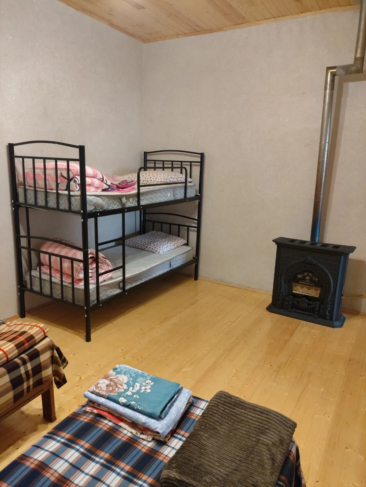 2 otaqlı bağ evi 50 m² günlük kirayə verilir — şəkil 14