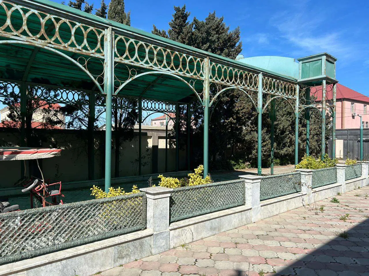 6 otaqlı bağ evi 220 m² satılır — şəkil 9