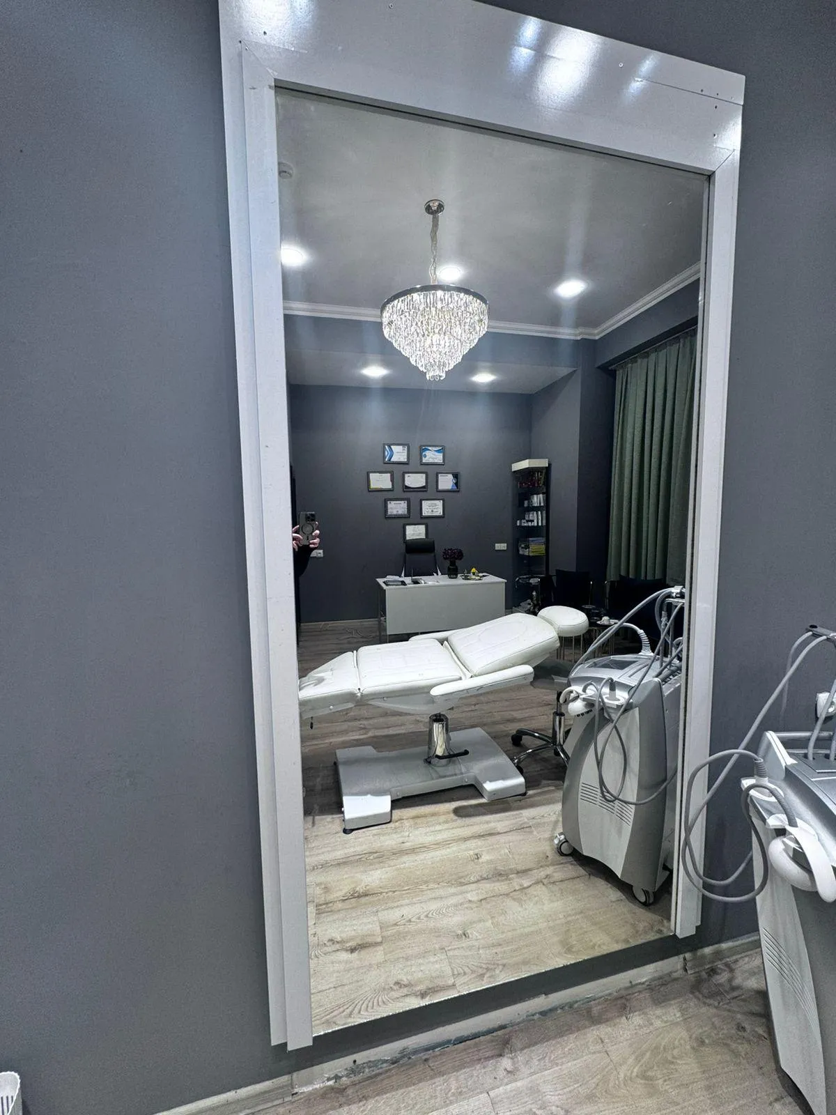 Əla təmirli ticarət obyekti, 27 m² kirayə verilir — şəkil 5