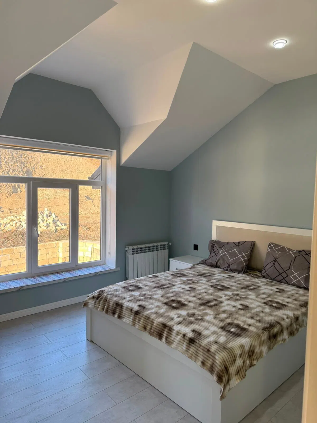 5 otaqlı villa 150 m² - 24 sot torpaq sahəsində günlük kirayə verilir — şəkil 3