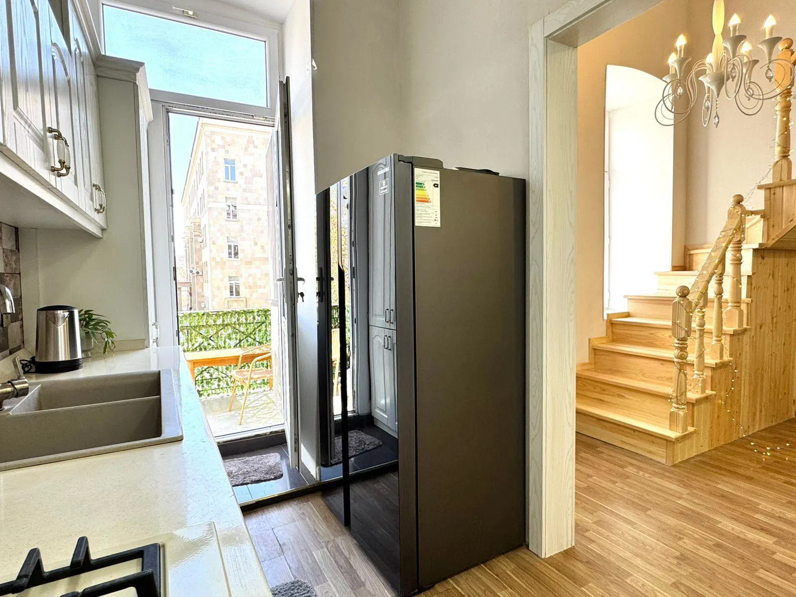 2 otaqlı mənzil 50 m² kirayə verilir — şəkil 14