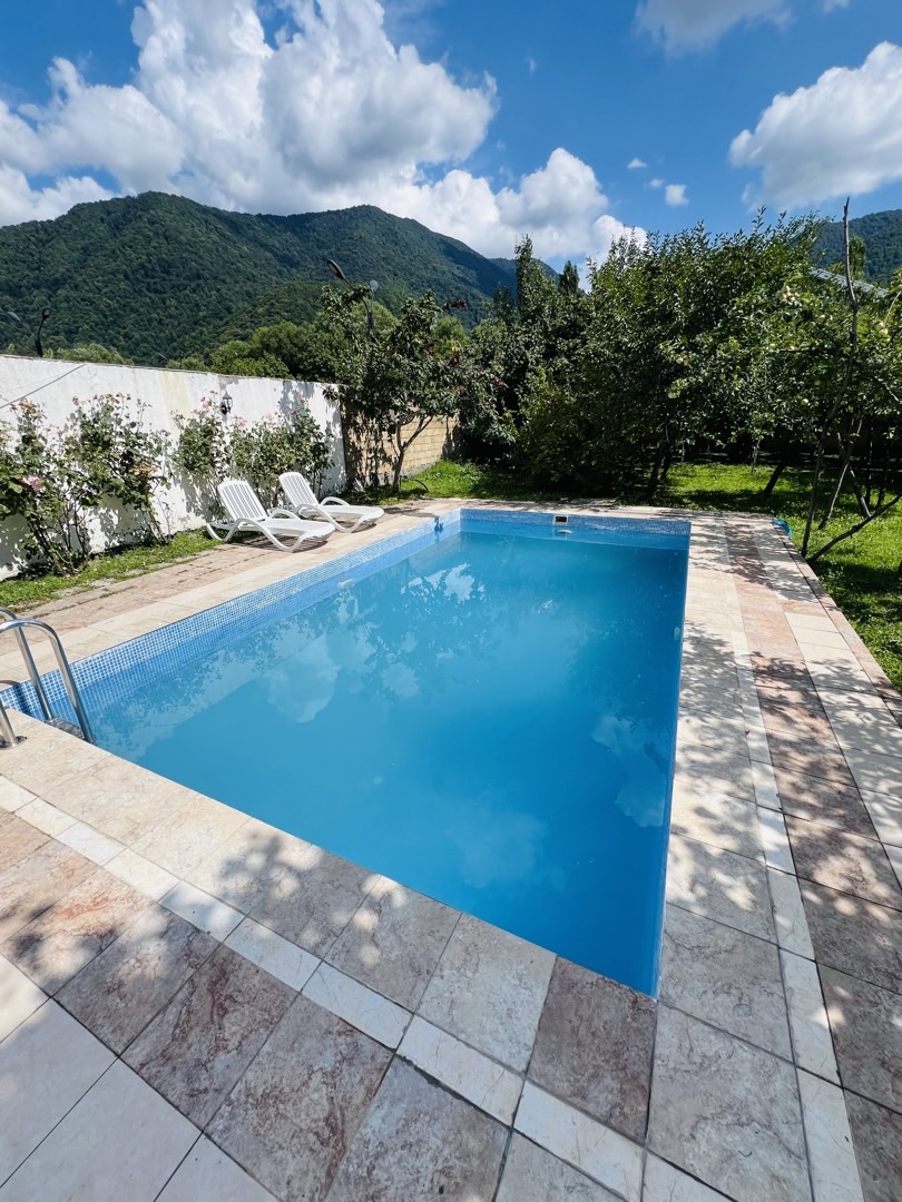 10 otaqlı bağ evi 350 m² 13 sot torpaq sahəsində günlük kirayə verilir — şəkil 26