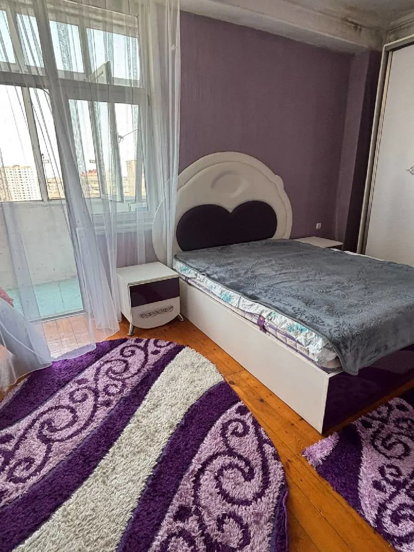 2 otaqlı mənzil 90 m² kirayə verilir — şəkil 9