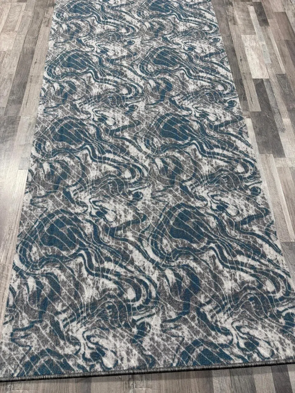 Xalça Qırmızı rəng