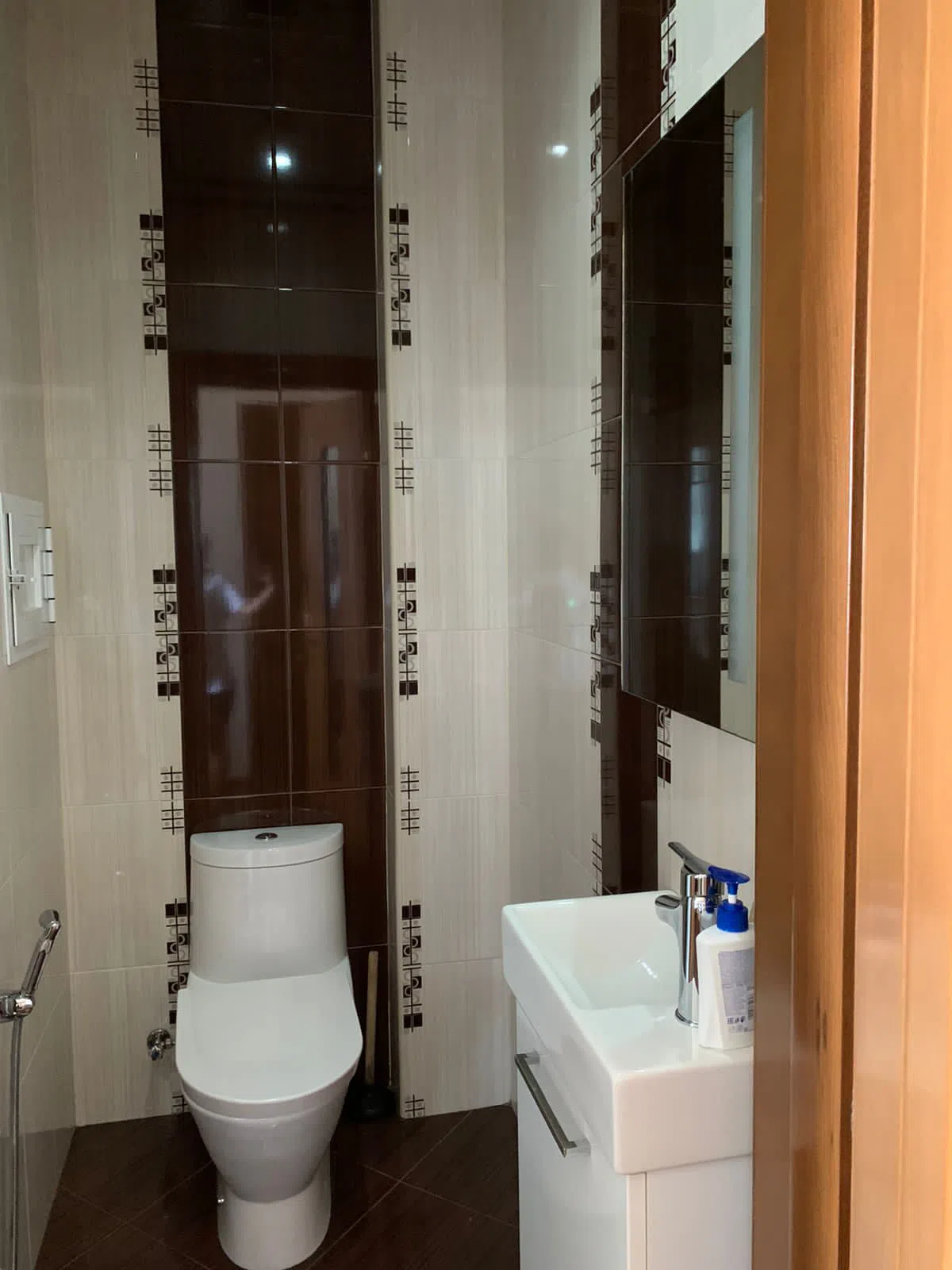 4 otaqlı mənzil 200 m² satılır — şəkil 17