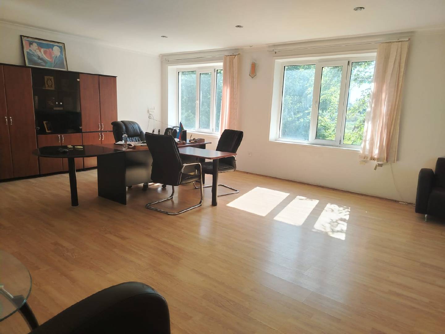 20 otaqlı həyət evi 10000 m² - satılır — şəkil 24