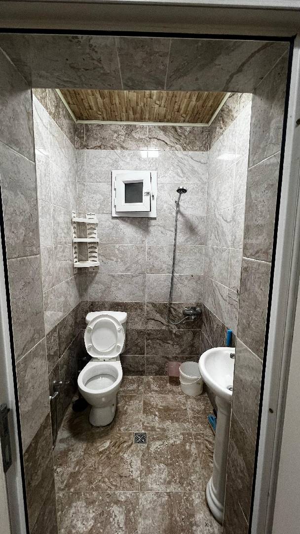 3 otaqlı həyət evi 68 m² - 1 sot torpaq sahəsində kirayə verilir — şəkil 4