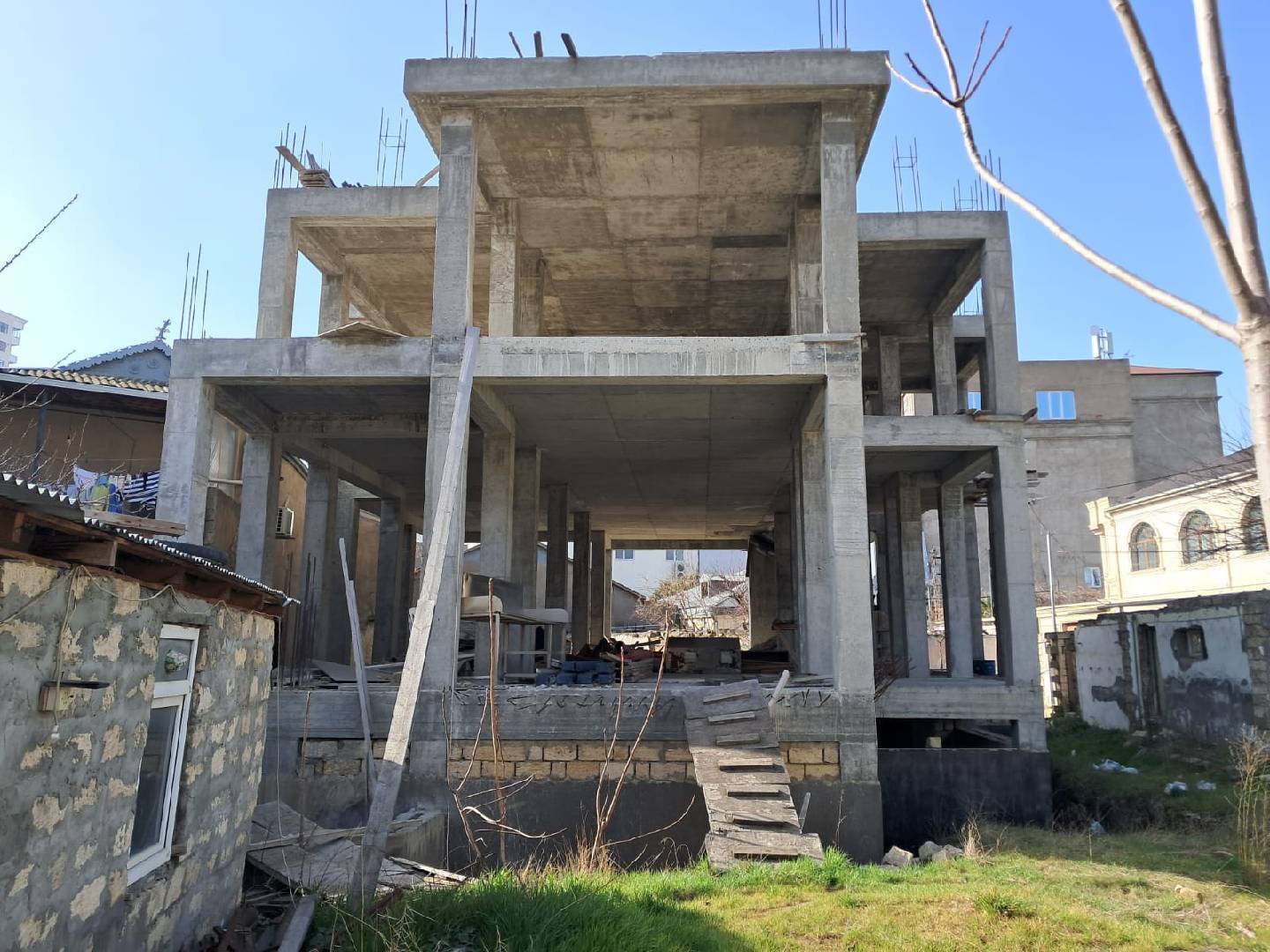 7 otaqlı villa 660 m² - 7 sot torpaq sahəsində satılır — şəkil 4