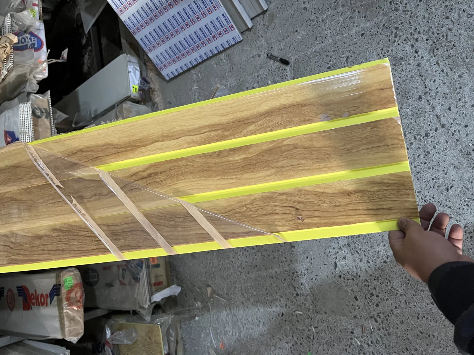 PVC lambirlər, ağ teksturalı və ağac effektli modellər — şəkil 17