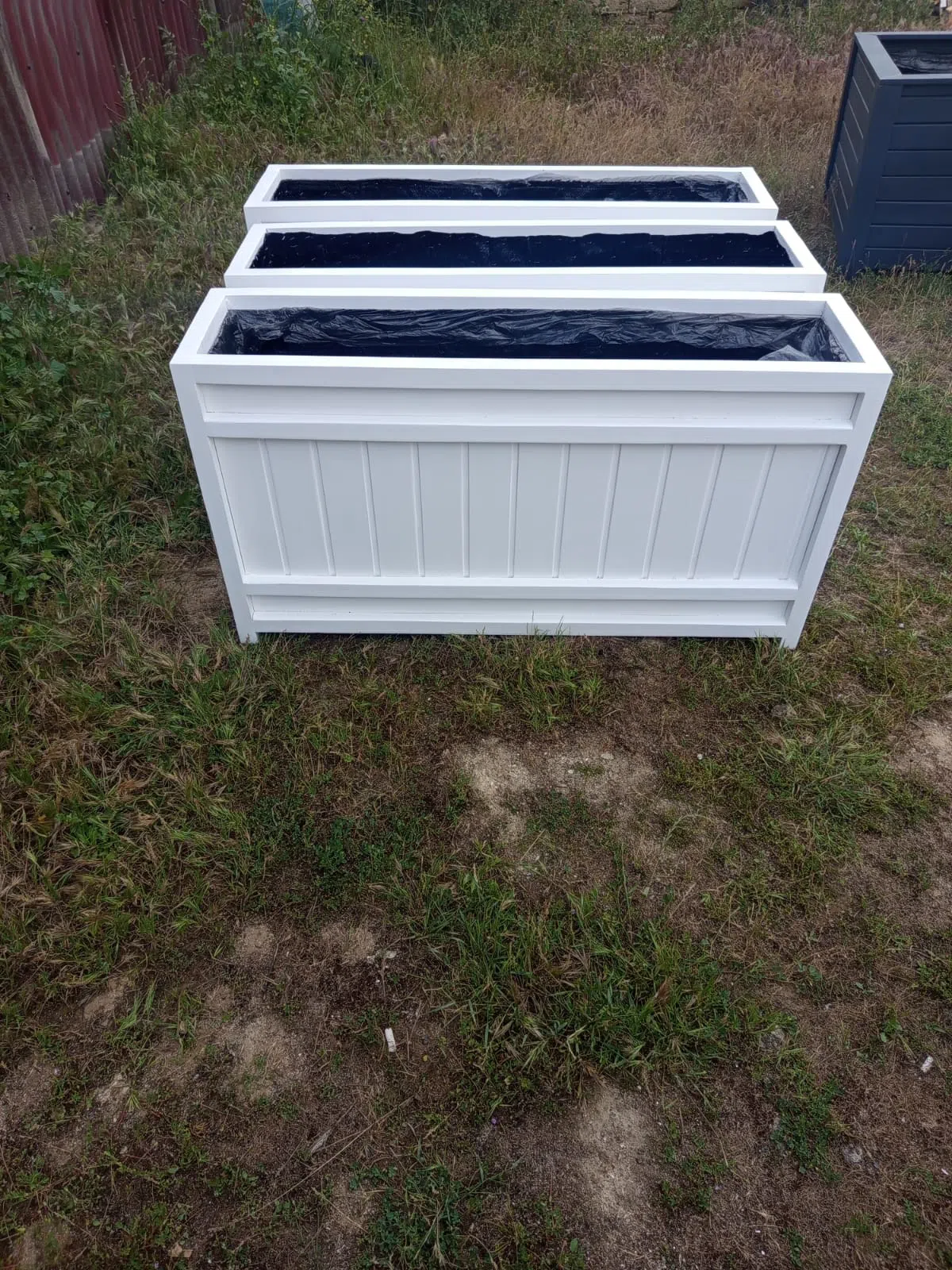 Taxtadan göz oxṣayan möcüzələr yaradırıq.