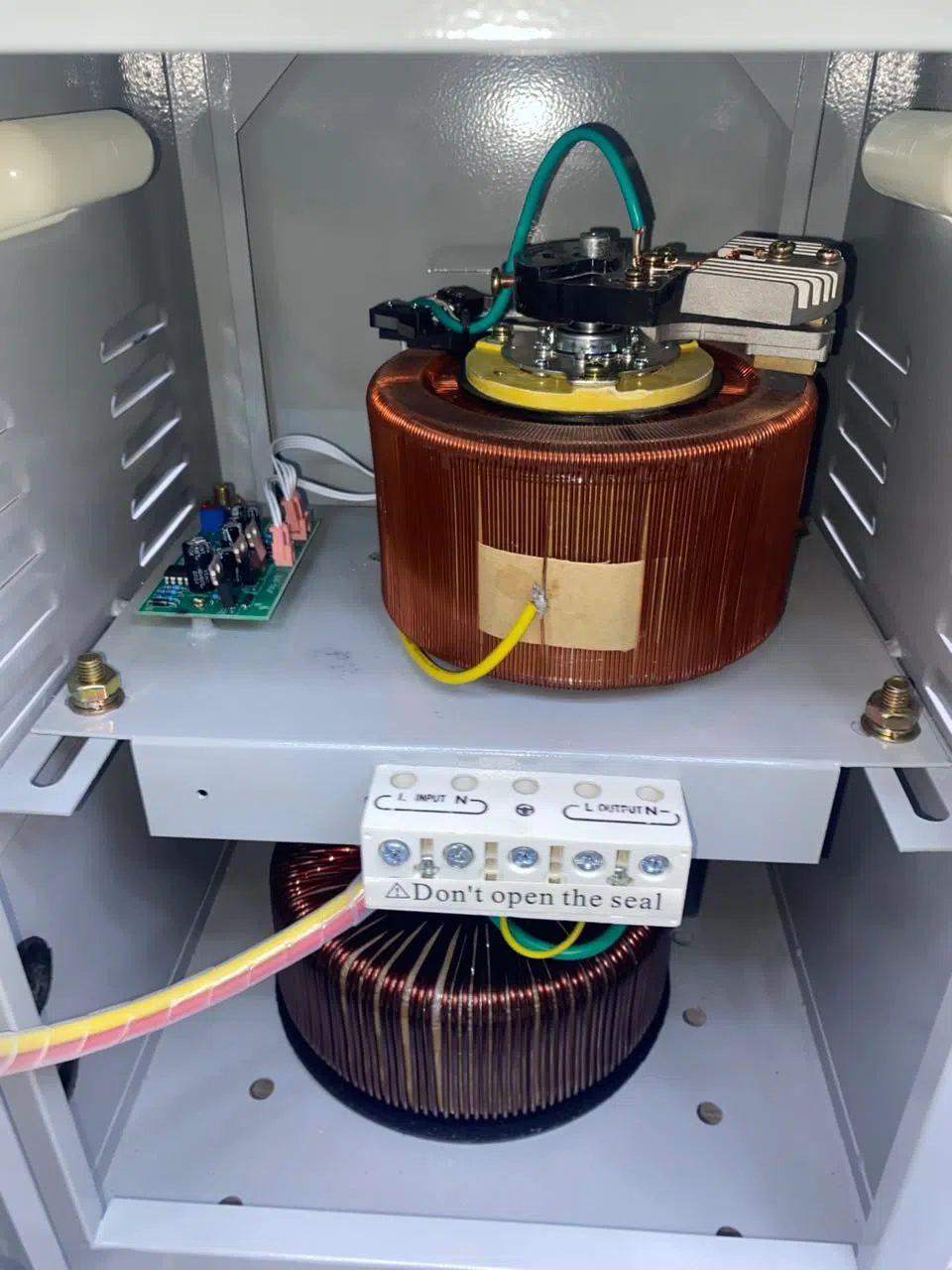Legend 7500W Gərginlik Stabilizatoru — şəkil 2