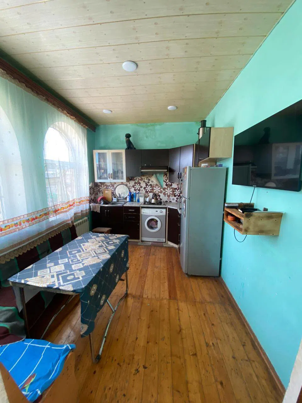 4 otaqlı həyət evi 153 m² - 2.5 sot torpaq sahəsində günlük kirayə verilir