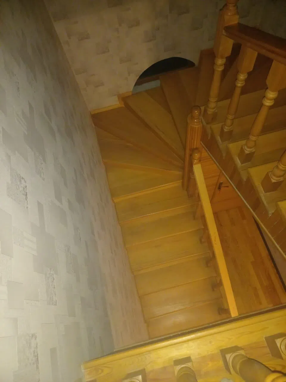5 otaqlı həyət evi 320 m² - 3 sot torpaq sahəsində satılır — şəkil 19