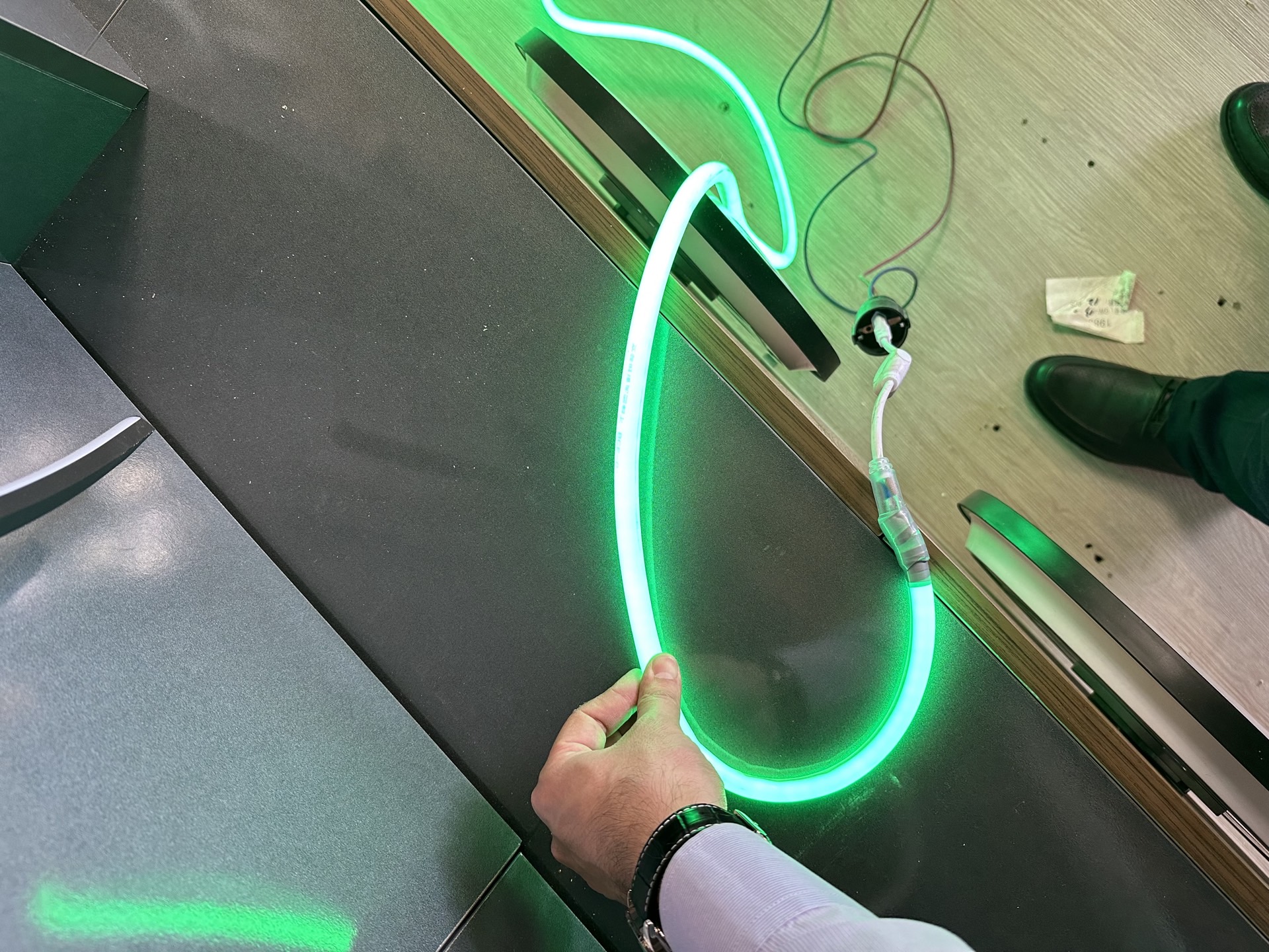 Yumru neon gizli işıq 360dərəcə — şəkil 9