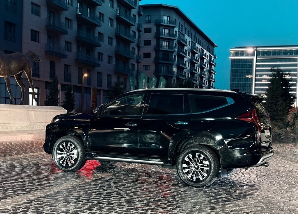 Mitsubishi Pajero, 2022 il, 97500 km — şəkil 4