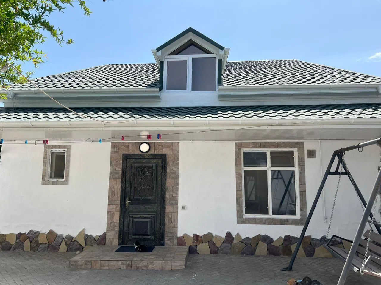4 otaqlı bağ evi 140 m² 5.6 sot torpaq sahəsində satılır — şəkil 14