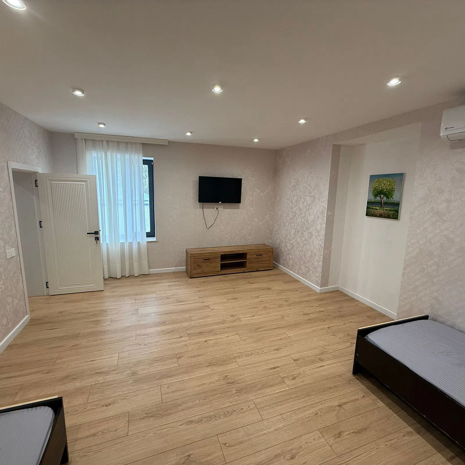 10 otaqlı bağ evi 655 m² 20 sot torpaq sahəsində satılır — şəkil 17
