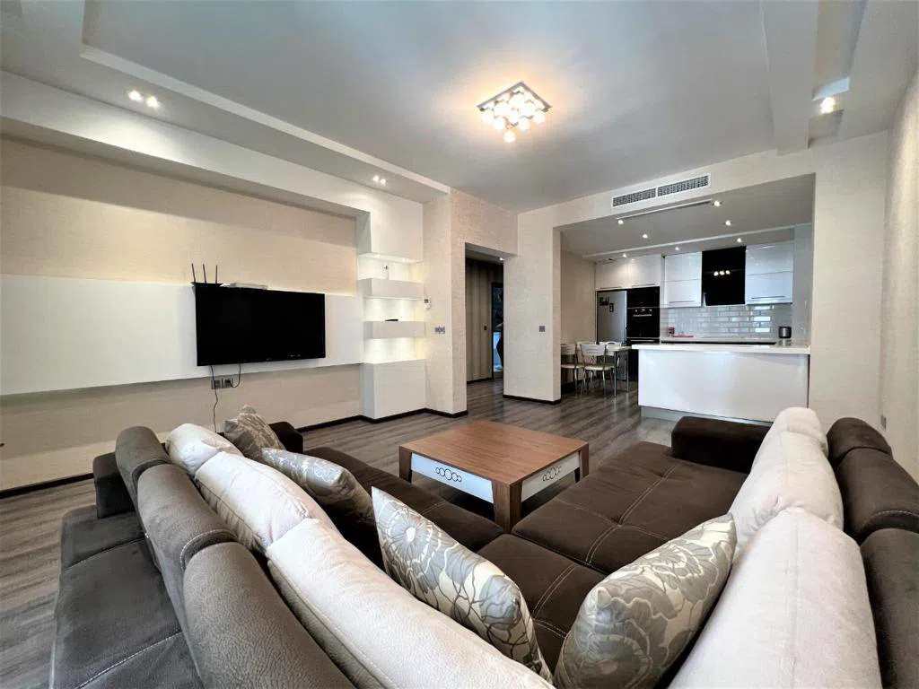2 otaqlı mənzil 100 m² kirayə verilir — şəkil 4