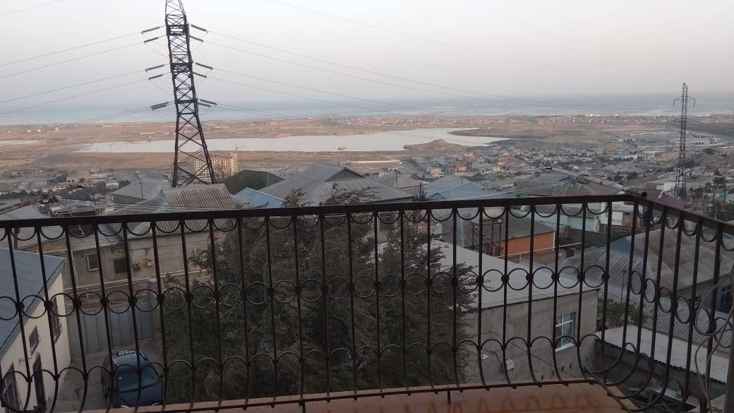 10 otaqlı bağ evi 500 m² satılır — şəkil 10