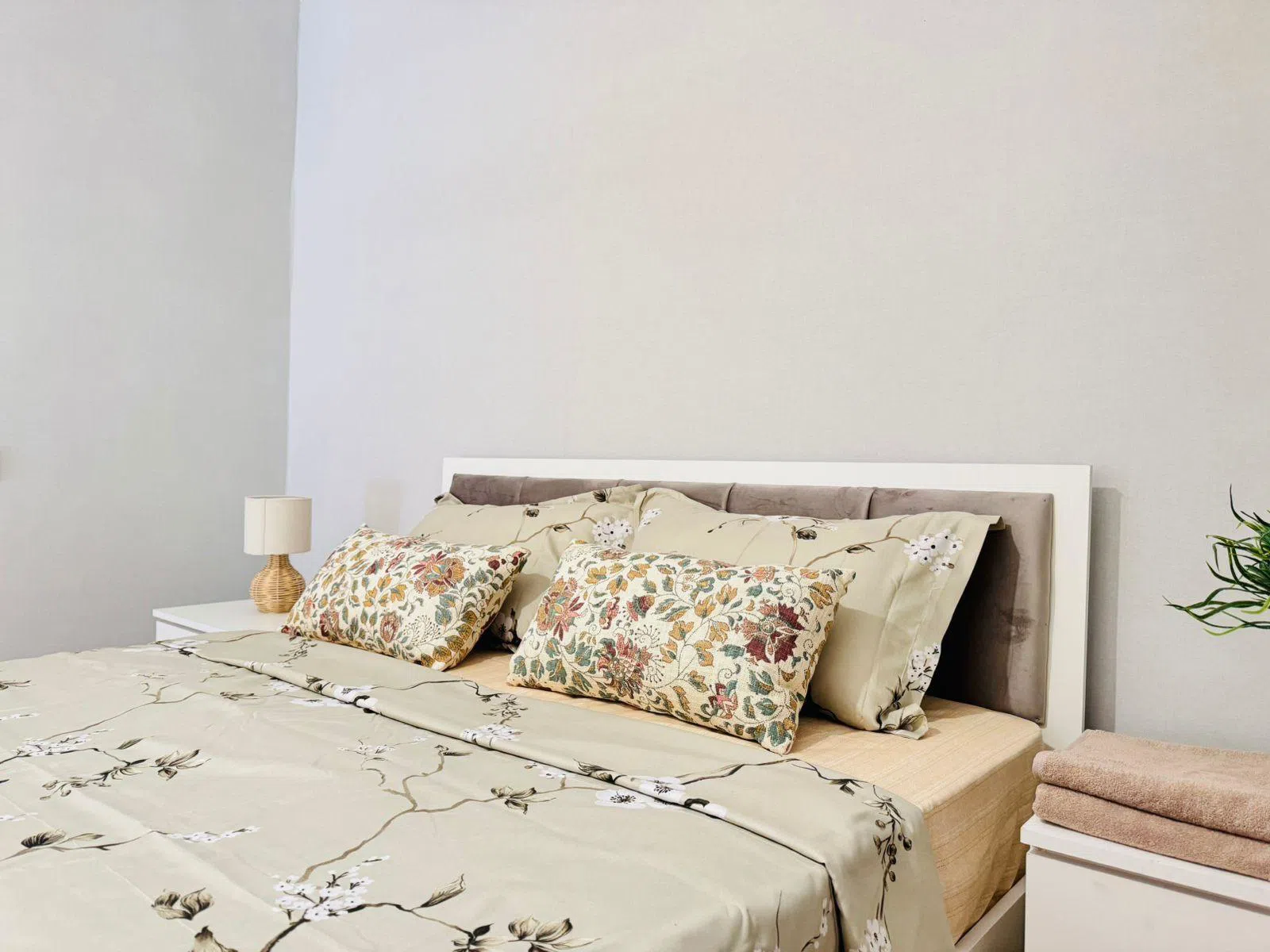 2 otaqlı mənzil 50 m² kirayə verilir — şəkil 15