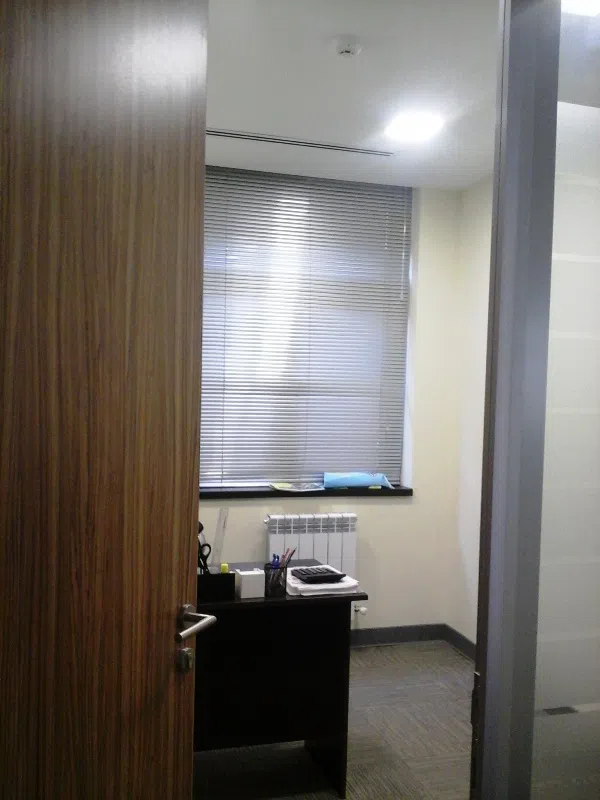 3 otaqlı ofis, 5400 m² kirayə verilir