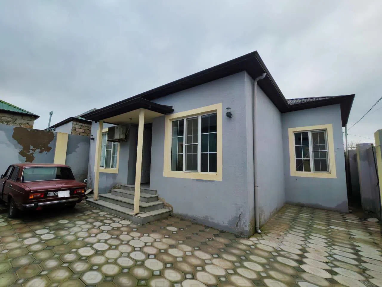 3 otaqlı həyət evi 70 m² - satılır - Tenderyard