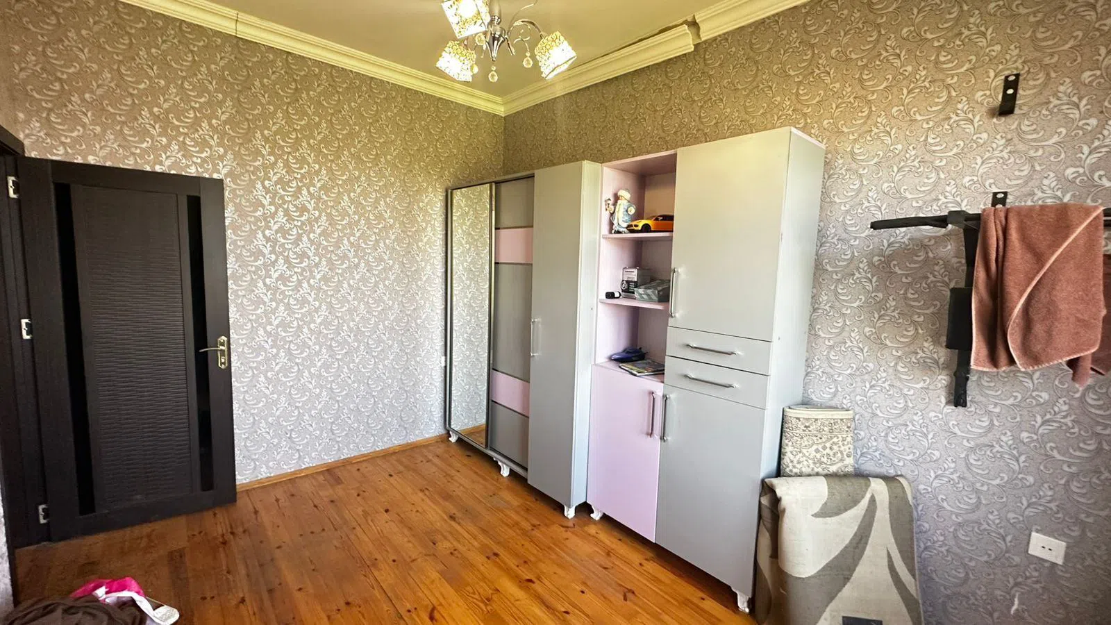 7 otaqlı həyət evi 264 m² - 15 sot torpaq sahəsində satılır